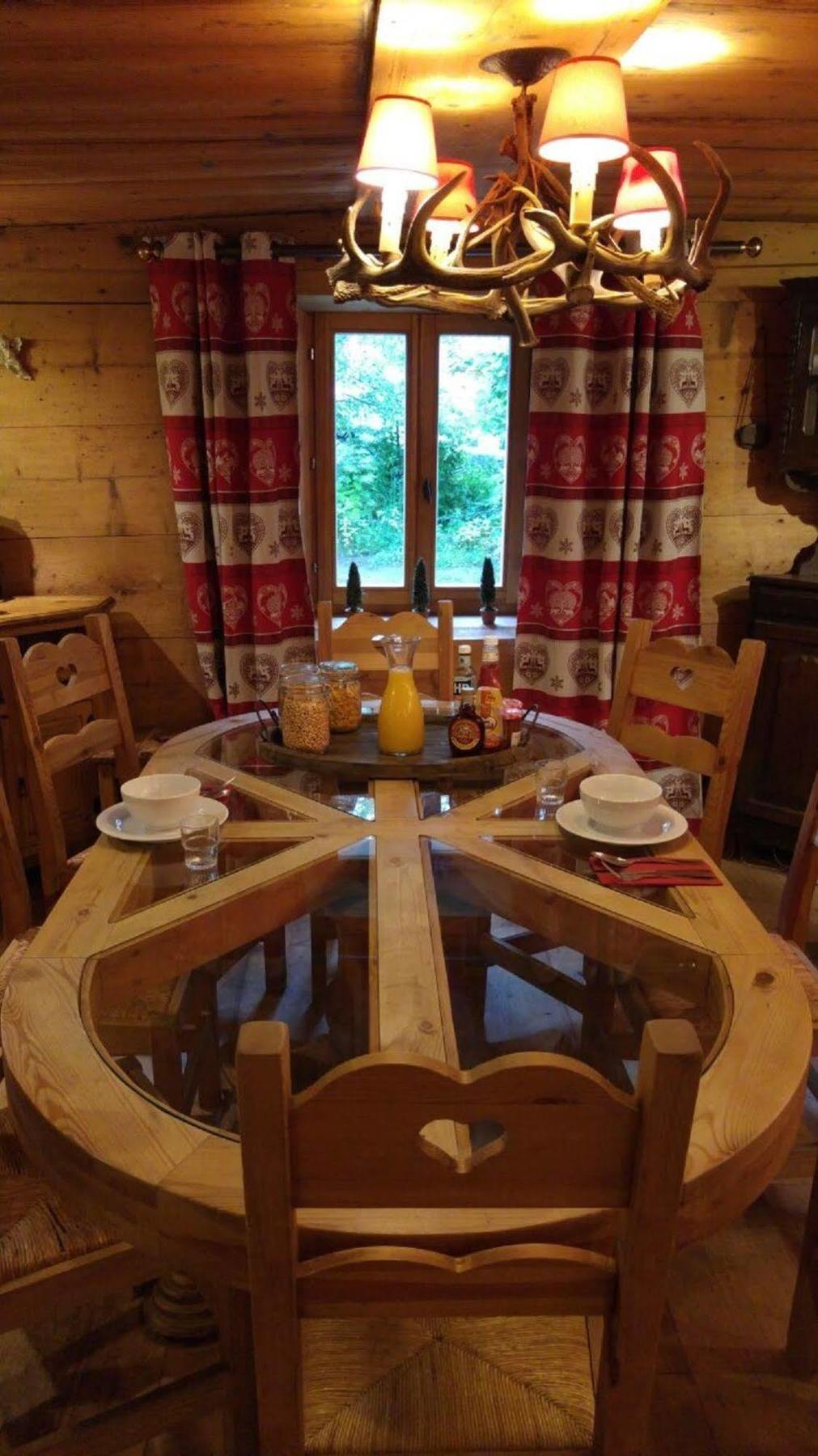 Chalet Pele - Alpes Travel - Central Chamonix - Sleeps 11 Kültér fotó